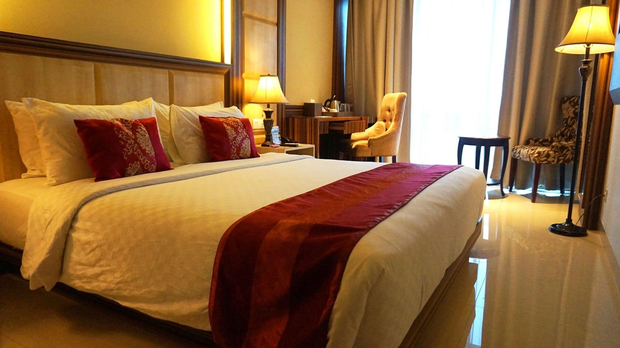 Sapphire Sky Hotel & Conference Serpong Dış mekan fotoğraf