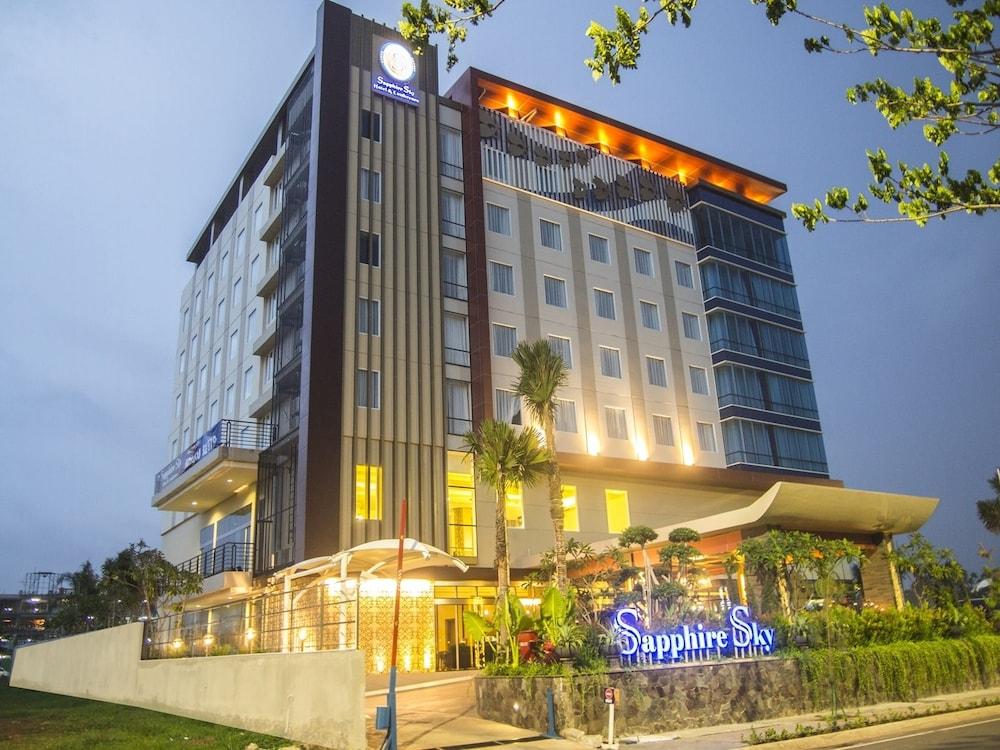 Sapphire Sky Hotel & Conference Serpong Dış mekan fotoğraf