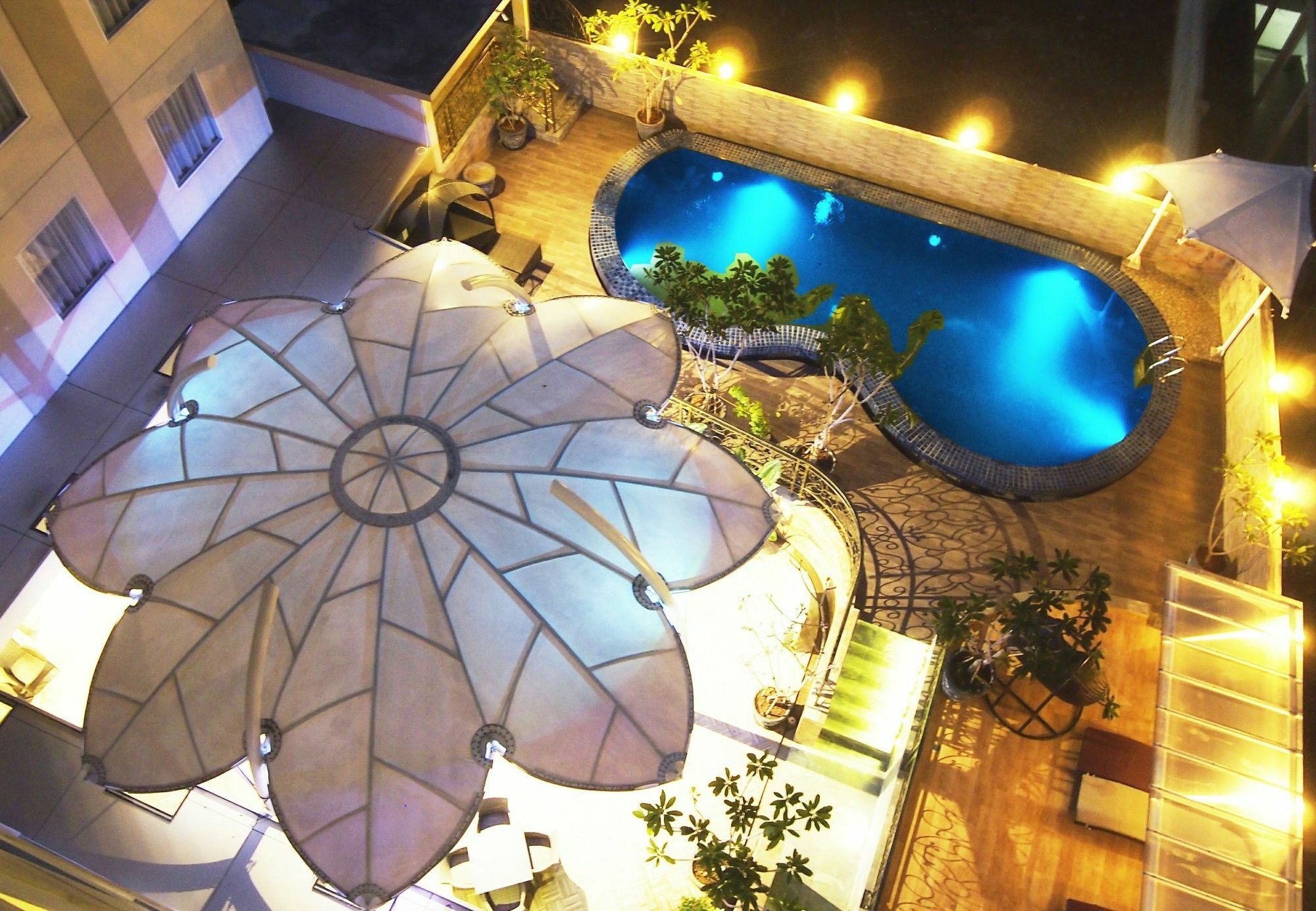 Sapphire Sky Hotel & Conference Serpong Dış mekan fotoğraf